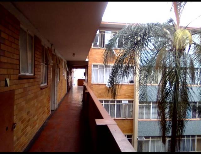 2 BEDROOM PROPERTY TO RENT IN SUNNYSIDE